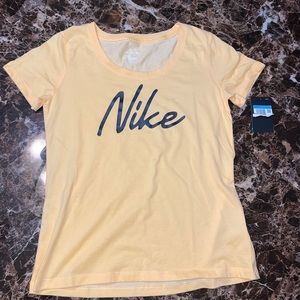 Brand new nike shirt!